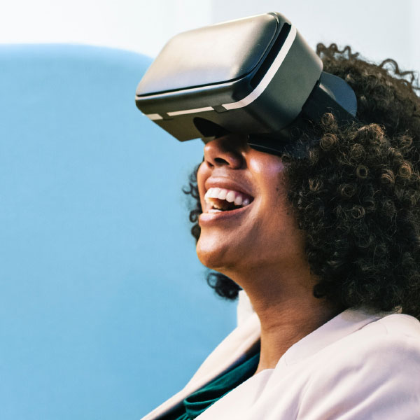 woman-augmented-reality services provided
